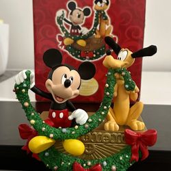 Mickey & Pluto Stocking Holder 