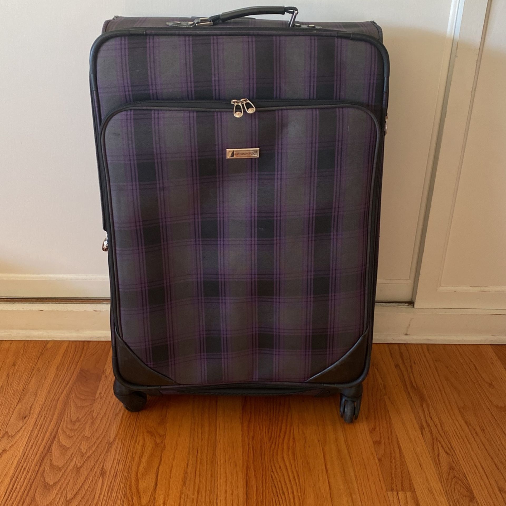 London Fog Devonshire 29" Soft Case Purple Suitcase Luggage Plaid Spinner