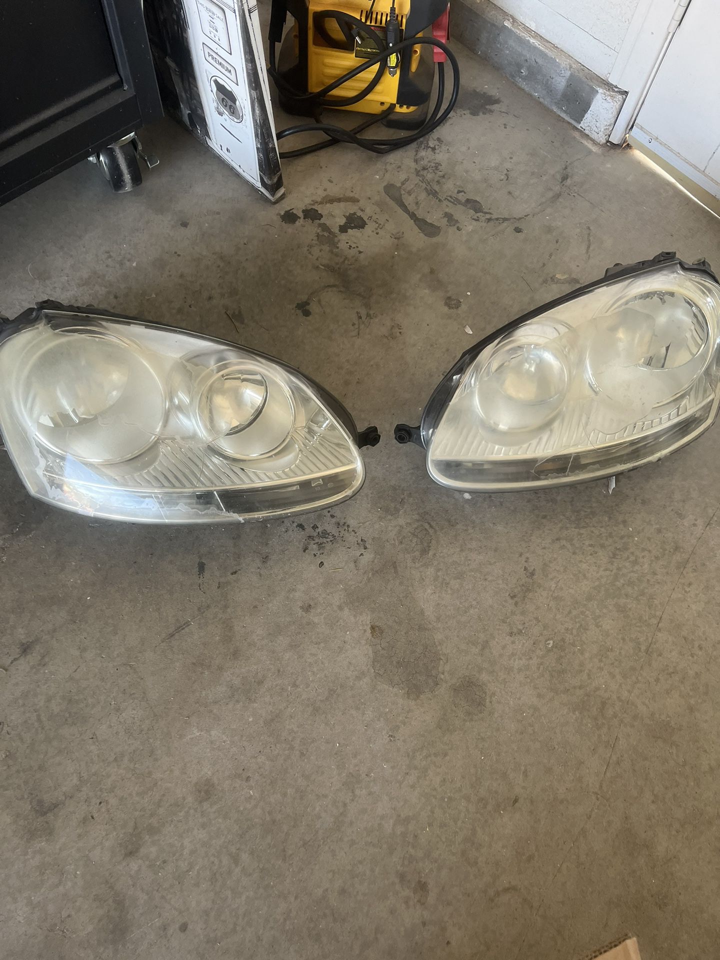 OEM Volkswagen Rabbit Headlights