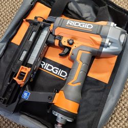 Pneumatic 16-Gauge 2-1/2 in. Straight Finish Nailer with CLEAN DRIVE Technology