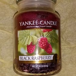 Yankee Candle Black Berry 