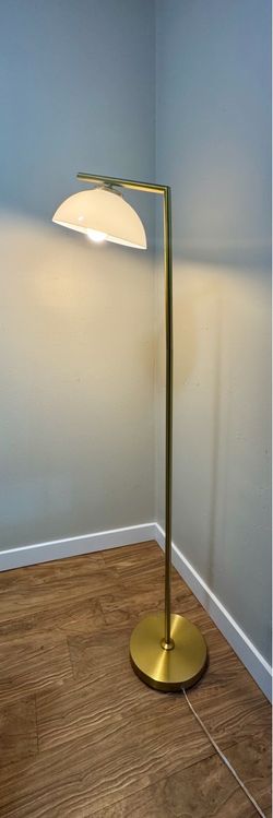 Castlery Modern Floor Lamp – $50