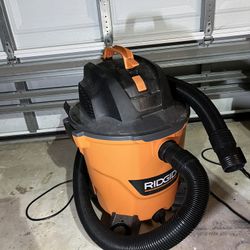 Rigid Shop Vacuum 