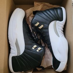 Jordan 12 Playoffs Size 10.5