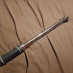 Torque Wrench  3/8 Nueva Nueva