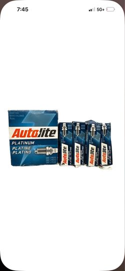 Auto lite platinum Automotive Replacement Spark Plug Qty Pack Of (4) Genuine Auto lite AP45 Platinum Auto lite Spark Plugs