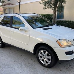 2006 Mercedes Benz ML320