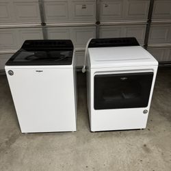 Whirlpool Washer & Electric Dryer