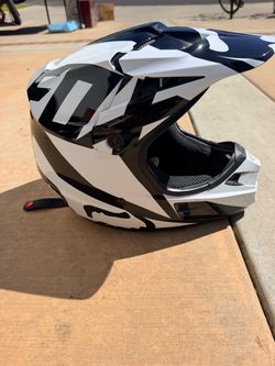 Fox Racing Motocross Helmet Black and White