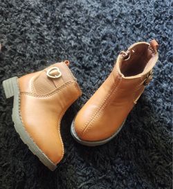 Toddler Faux Leather Chelsea Boots Size 5