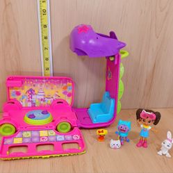 Gabby's Dollhouse Party Bus