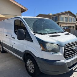 2017 Ford Transit-150