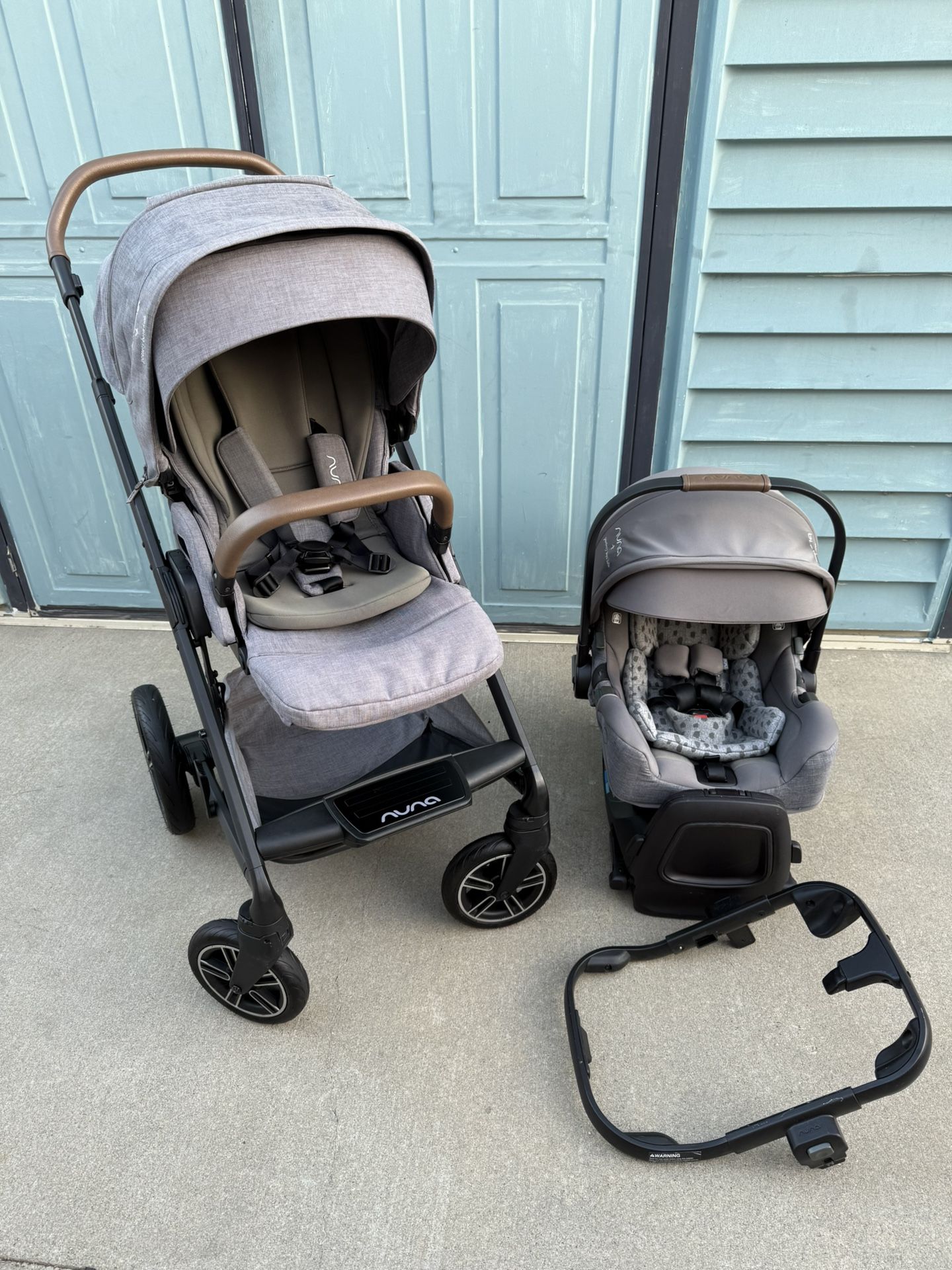 Nuna Mixx Next Stroller with Pipa Rx Car Seat