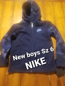 Boys Sz 6 Nike navy blue hoodie hooded sweatshirt nwt