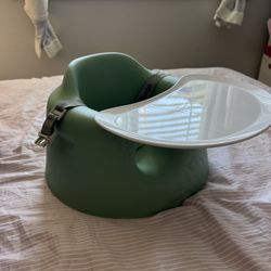 Bumbo With Tray 