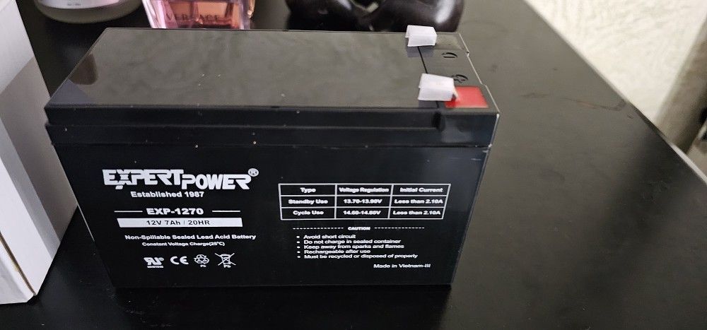 Expert Power 12v Battery