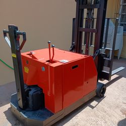 Prime Mover Toyota Electric Lift