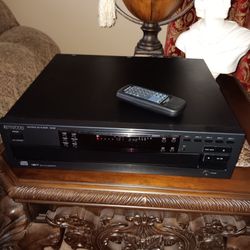 Kenwood 104CD 5 Disc CD Changer W/ Remote