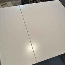 Dinning Table 