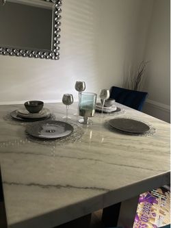 White and navy marble Dining set