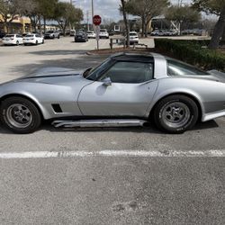 1981 Chevy Corvette 