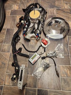 Edelbrock Pro Flo EFI System Small Block Ford