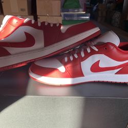 Air Jordan 1 Low Gym Red