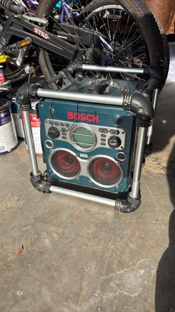 BOSCH Power Box Radio/CD Player