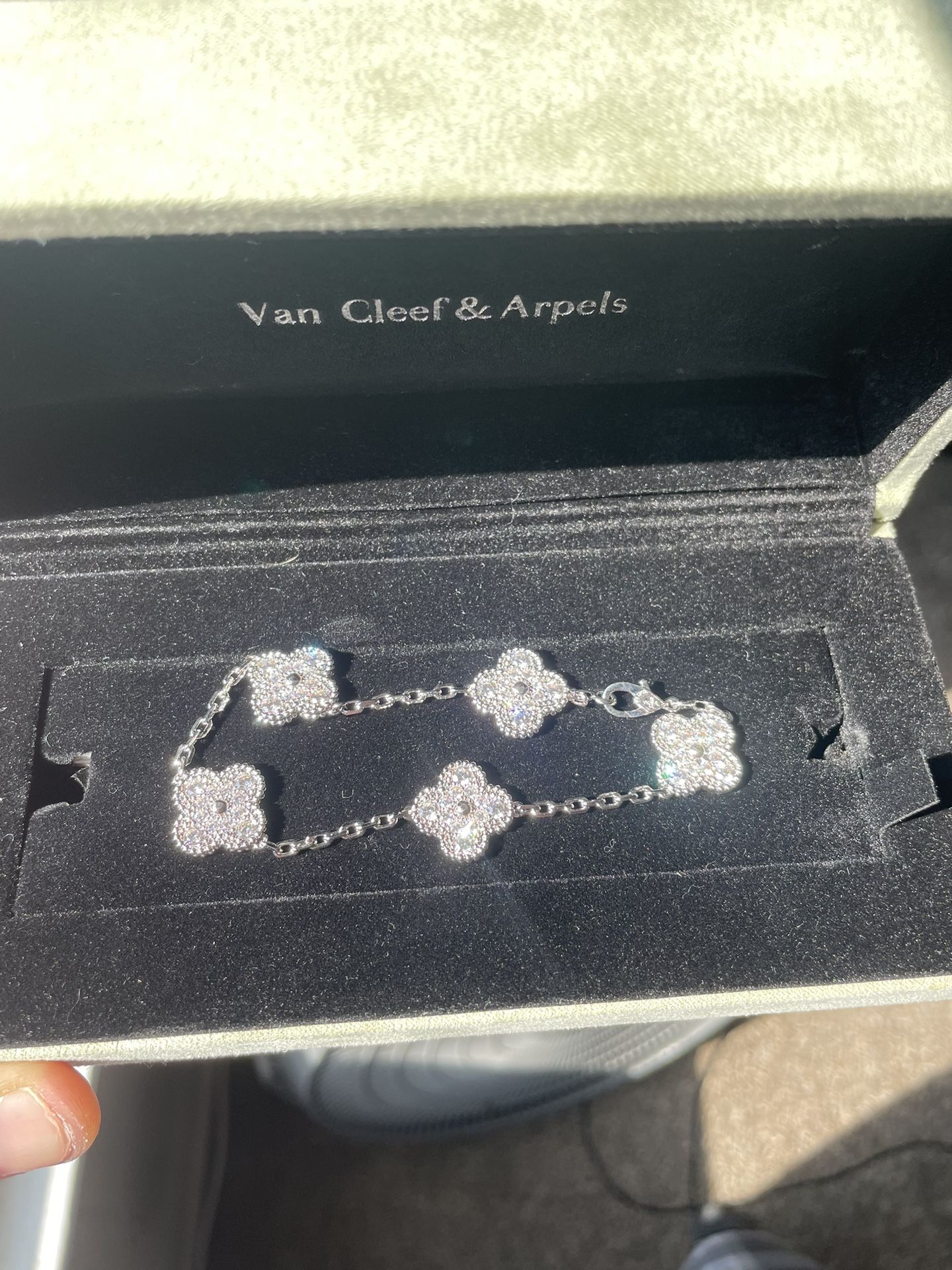 Van Cleef Bracelet Sliver Buss Down. Comes With Papers/ Bag