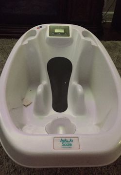 Baby bath tub