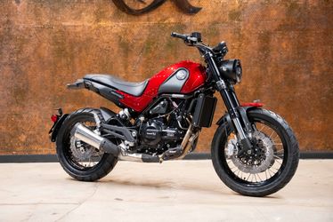 2021, LEONCINO 500, ROJA