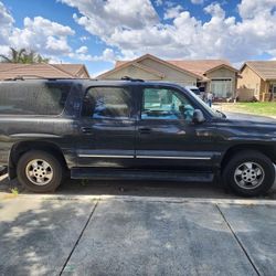 2003 Chevy Suburban