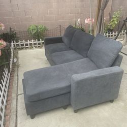 Small sectional Couch 