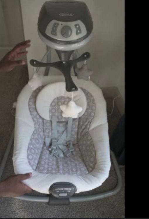 The Graco® Simple Sway™ 2-in-1 Baby Swing