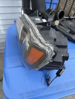 Chrysler 300 Headlights