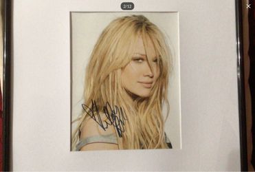 HILARY DUFF FRAMED SIGNED