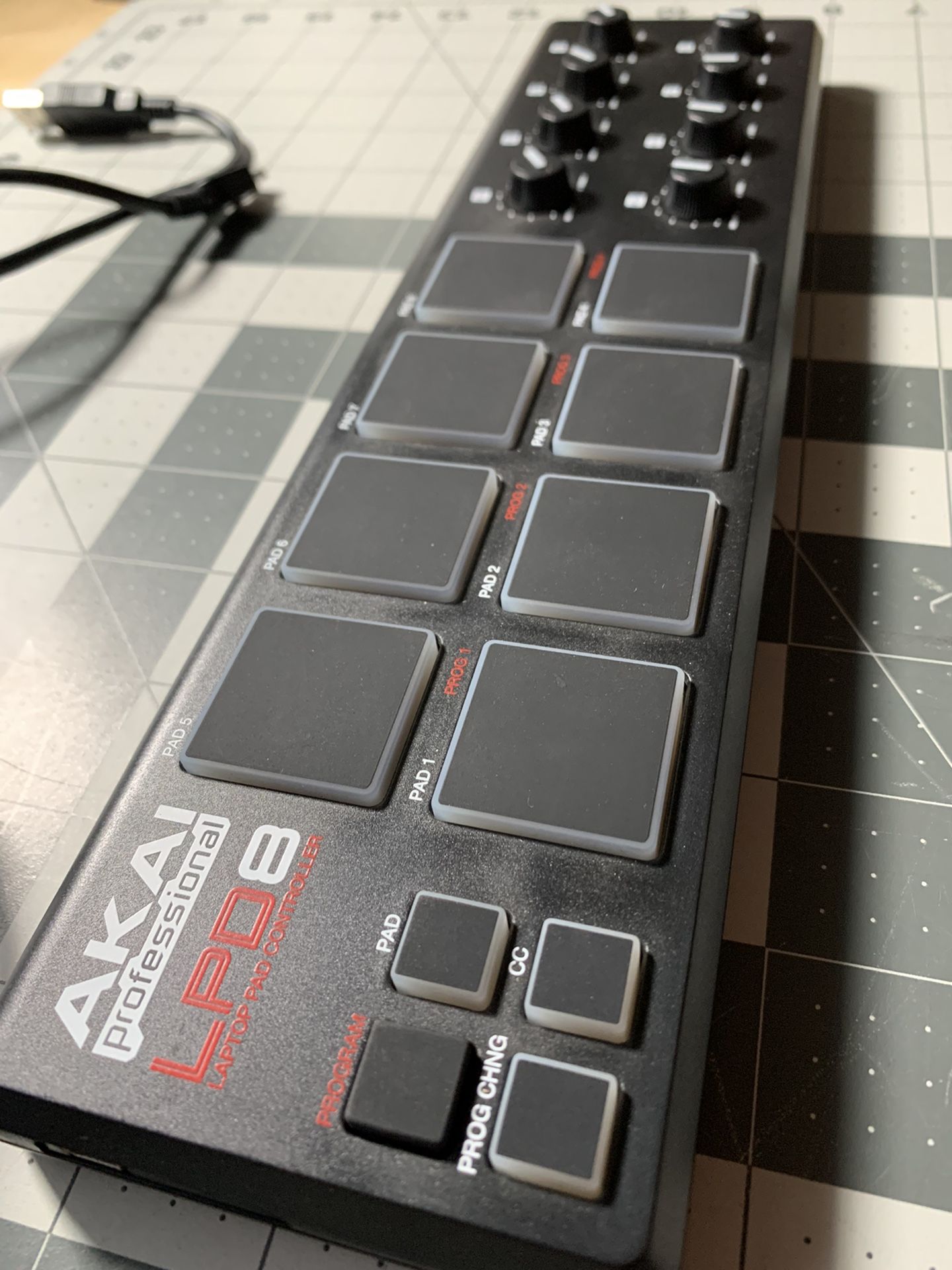 Akai LPD8