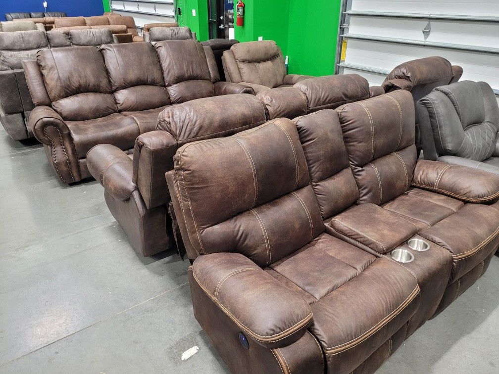 ❤️ Brand New Sofas Just In! Limited Stock Available 30%-70% Off Retail!