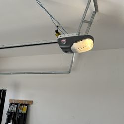 Genie 4124 Garage Door Opener
