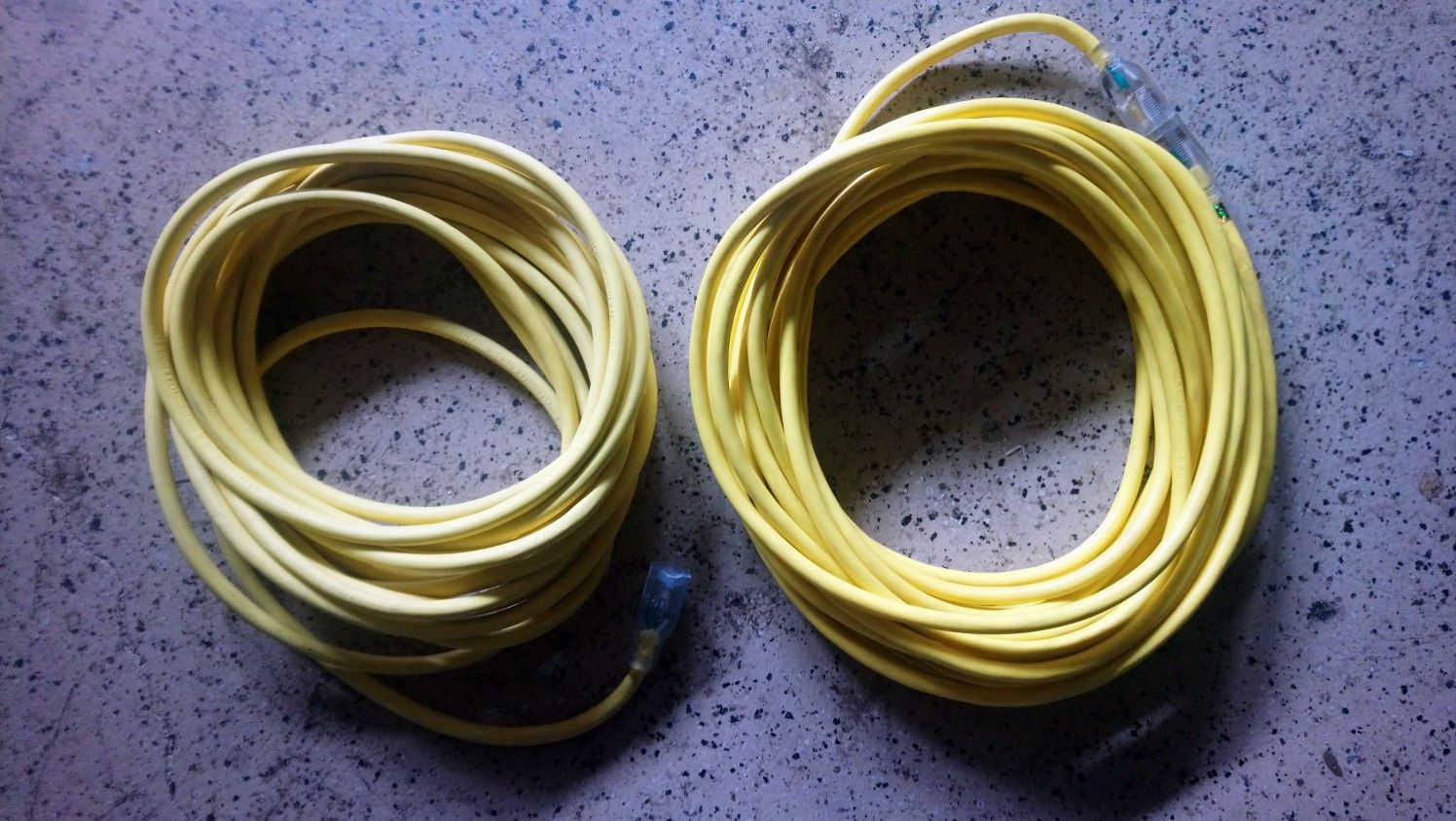 Two pack Costco extension cord s