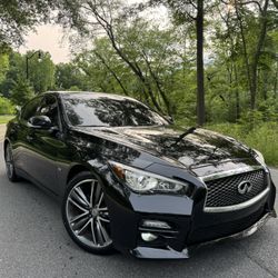 2017 INFINITI Q50
