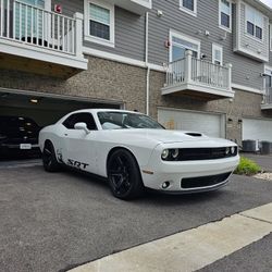 2017 Dodge Challenger Srt8 