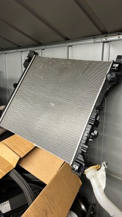 2023 Grand Cherokee Radiator