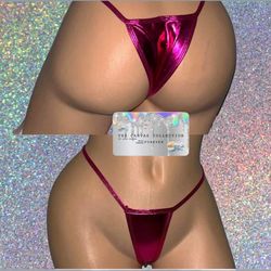 {EXOTIC DANCE/ CLUB/ RAVE WEAR}: FUCHSIA METALLIC THONG & PAIR OF NIPPLE COVERS