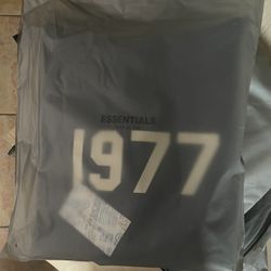 Essentials Fear Of God, 1977 Hoodie Sz Small 