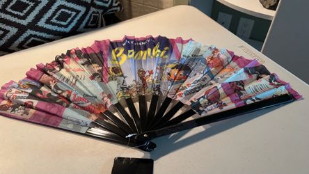 Bambi Disney fan 25” new