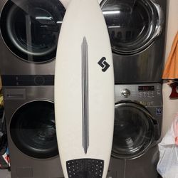 Pesce Epoxy Shortboard 6’1”