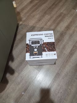 Espresso Coffee Maker EM615
