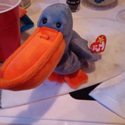 Scoop The Pelican From1996 Looks Brand New Bright Orange And Gray 