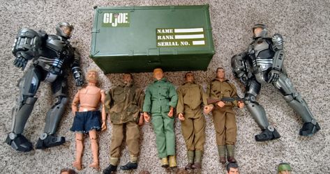 Entire Vintage Military 29 PIECE GI JOE ACTION FIGURE COLLECTION. 1964 BLONDE GI JOE Thru 1990'S. See our other great vintage art antiques jewelry s